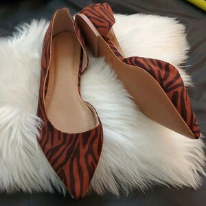 NWOT ASOS Womens Flat Shoes